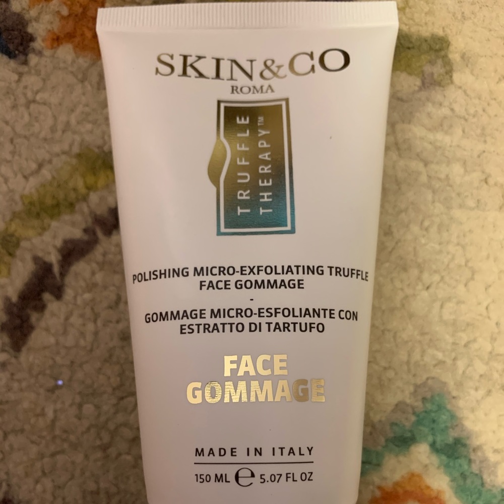 Skin & co polishing micro exfoliating truffle face